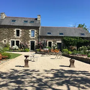 Bed & Breakfast Demeure Du Porzou, D'hotes De Charme Dans Demeure D'exception, Parc Paysager, Spa, Massages, Proche Paimpol, Classe 4 Epis, Yvias