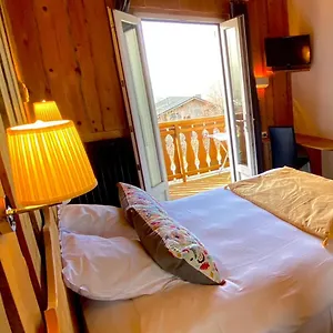 https://hotel-des-skieurs.hotels-rhonealpes.com